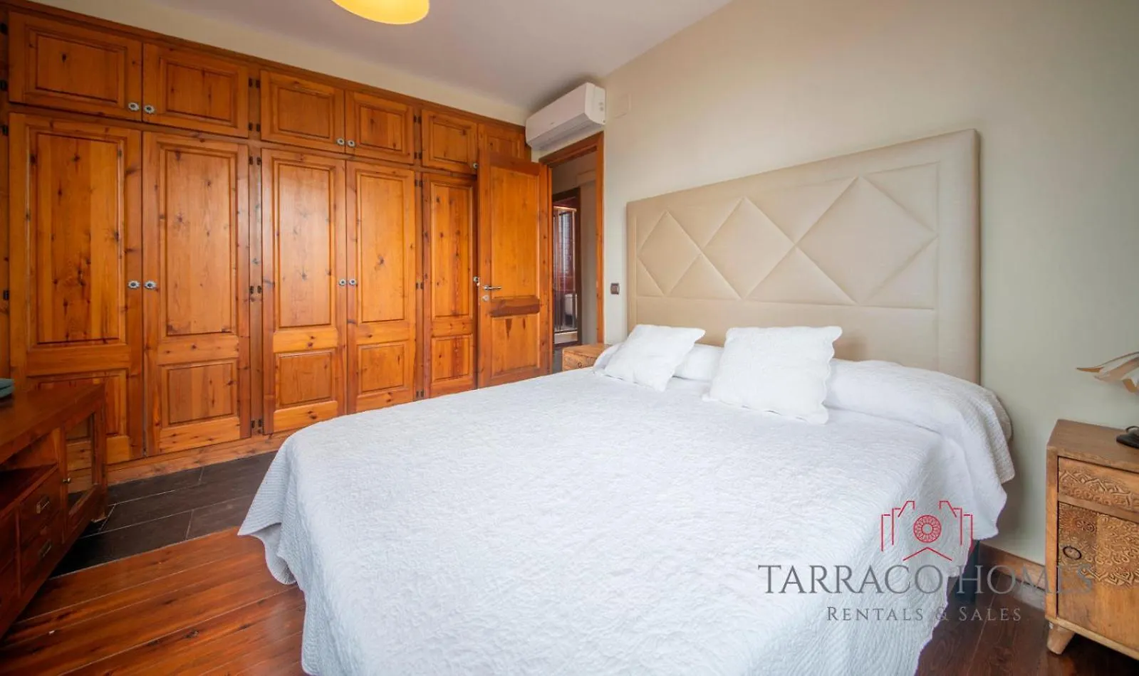 Tarracohomes Valls Villa